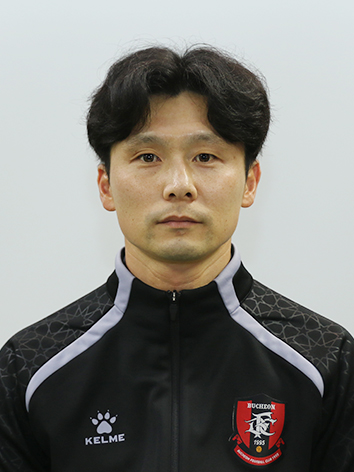 코치 김태영2.jpg