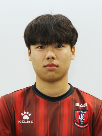 No.3 이진현.jpg